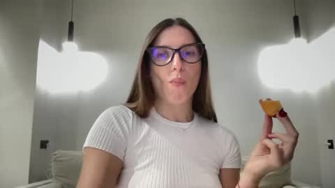 malina568708 online show from 02.02.25