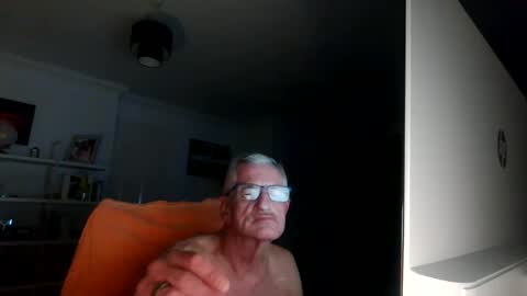 Snapshot of malkie55 chatting on 11.02.25 malkie55 online show from 11.02.25