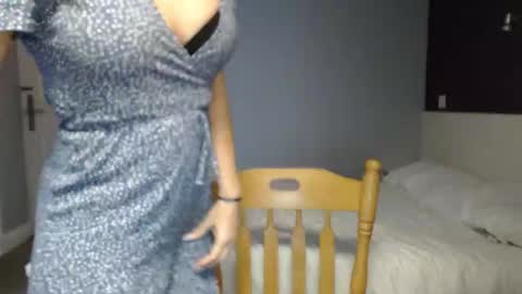 mallinia online show from 02.02.25