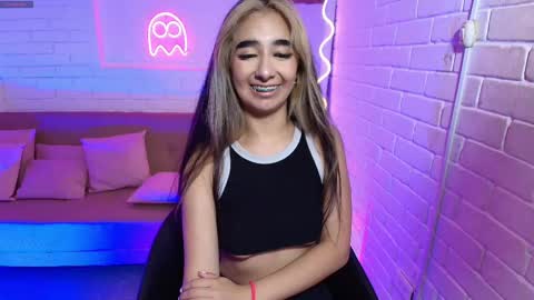 Malory  online show from 03.02.25