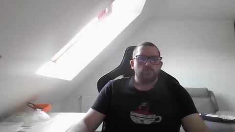 Snapshot of malou2927 chatting on 12.09.24 breton online show from 12.09.24