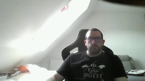 Snapshot of malou2927 chatting on 12.15.24 breton online show from 12.15.24