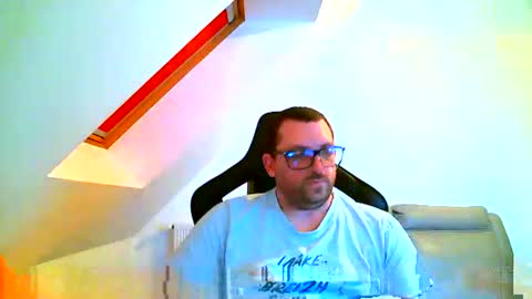 Snapshot of malou2927 chatting on 01.02.25 breton online show from 01.02.25