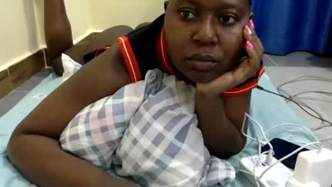 mamasita2023 online show from 12.17.25