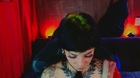 Snapshot of mamushka_ chatting on 07.10.26 online show from 07.10.26
