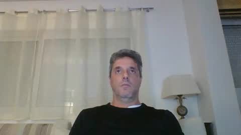 man211172 online show from 11.16.25