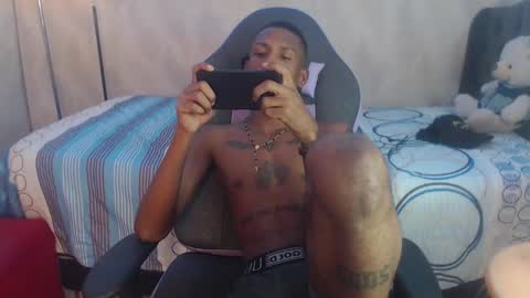 man_san11 online show from 01.19.25