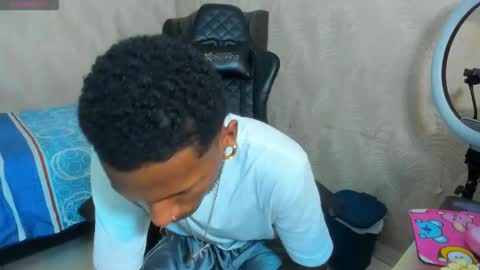 man_san11 online show from 01.10.26