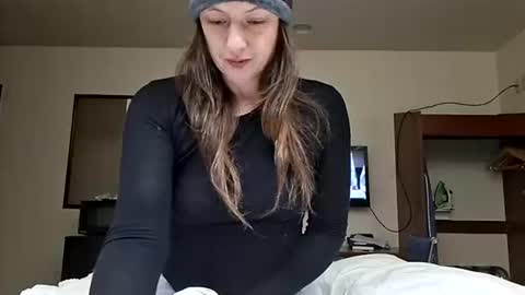 Mandi Bliss online show from 11.20.25