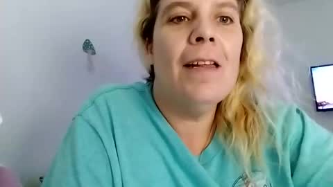 mindy22 online show from 01.06.25