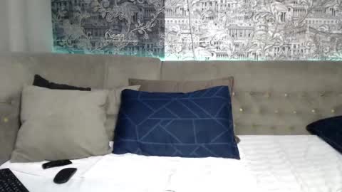 Mandy  online show from 02.17.25