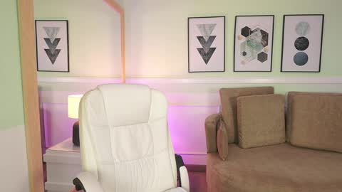 Mandy Collins online show from 03.30.26