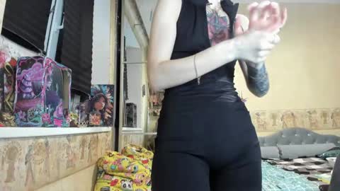 Snapshot of mandyshine chatting on 05.14.26 Mandy online show from 05.14.26