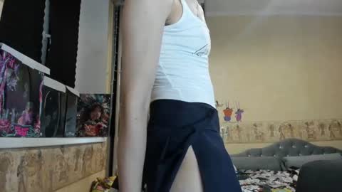 Snapshot of mandyshine chatting on 06.17.26 Mandy online show from 06.17.26