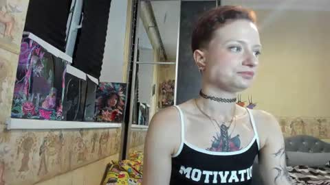Snapshot of mandyshine chatting on 06.18.26 Mandy online show from 06.18.26