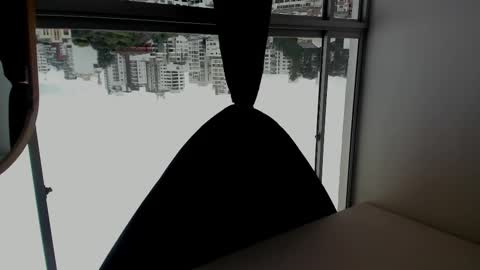   online show from 03.06.25