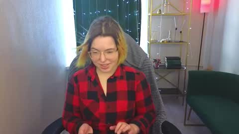 manic_pixie_ online show from 01.26.25