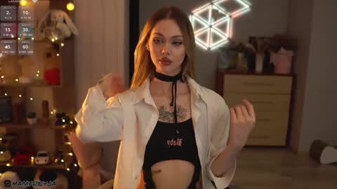 Amelie online show from 10.13.25