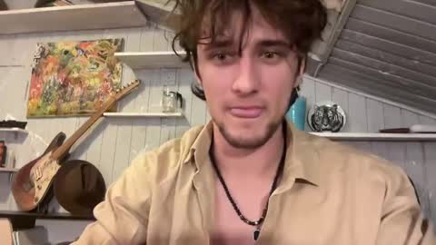 Snapshot of manolein chatting on 12.13.24 manolein online show from 12.13.24