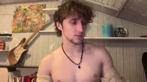 Snapshot of manolein chatting on 12.14.24 manolein online show from 12.14.24