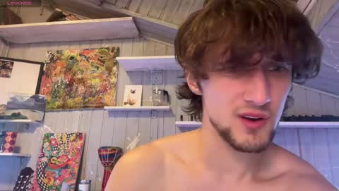 Snapshot of manolein chatting on 12.22.24 manolein online show from 12.22.24