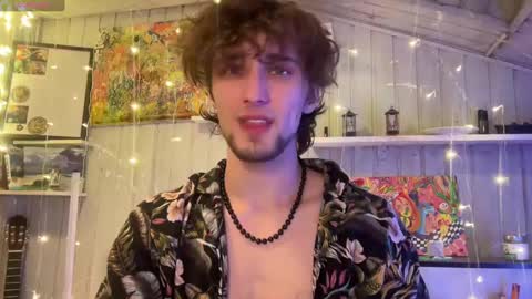 Snapshot of manolein chatting on 12.27.24 manolein online show from 12.27.24