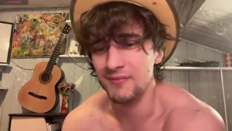 Snapshot of manolein chatting on 02.24.25 manolein online show from 02.24.25