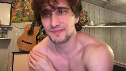 Snapshot of manolein chatting on 02.27.25 manolein online show from 02.27.25