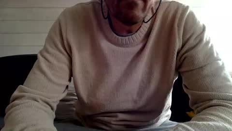 Snapshot of manpower2012 chatting on 12.24.24 Manpo online show from 12.24.24