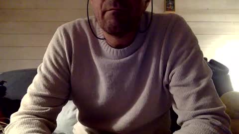 Snapshot of manpower2012 chatting on 12.25.24 Manpo online show from 12.25.24