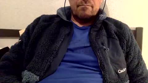 Snapshot of manpower2012 chatting on 12.27.24 Manpo online show from 12.27.24