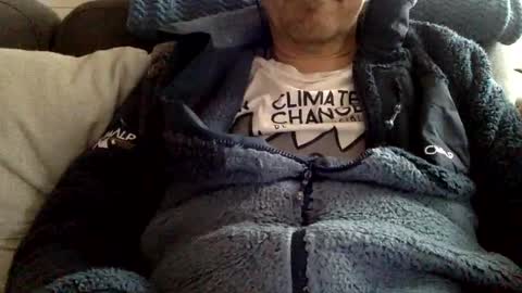 Snapshot of manpower2012 chatting on 12.29.24 Manpo online show from 12.29.24