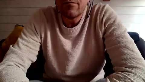 Snapshot of manpower2012 chatting on 03.09.25 Manpo online show from 03.09.25