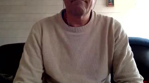 Snapshot of manpower2012 chatting on 09.29.25 Manpo online show from 09.29.25