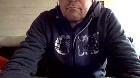 Snapshot of manpower2012 chatting on 10.28.25 Manpo online show from 10.28.25