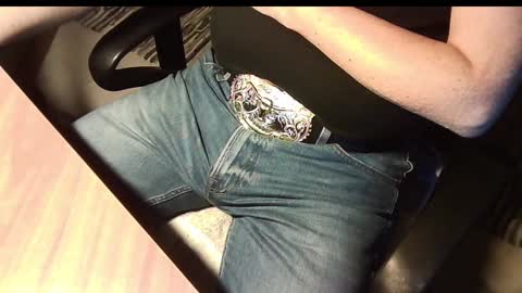 Snapshot of manswed chatting on 12.02.24 manswed online show from 12.02.24