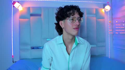 Manuel online show from 01.16.25