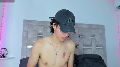 Manuel online show from 02.20.25