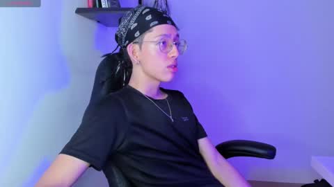 Manuel online show from 03.09.25