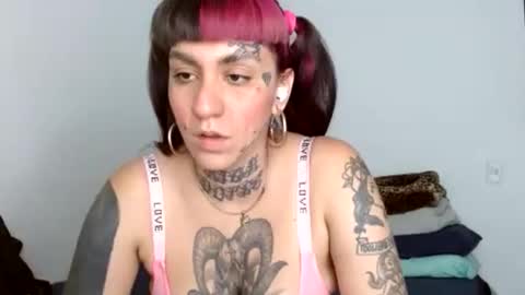 Spiritual Gangsta Princess 1111 online show from 11.26.25