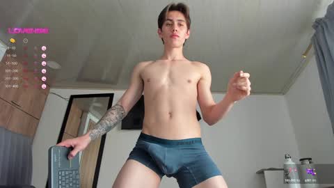 manucute 23  online show from 12.17.24