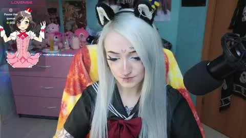 Manuela online show from 04.26.26