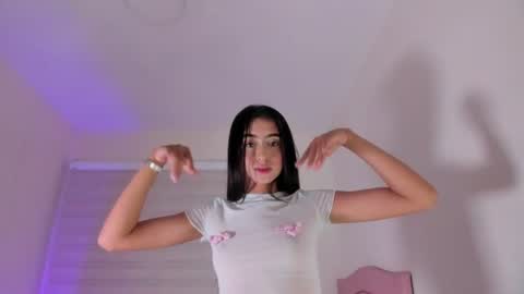 Snapshot of mara_galle chatting on 07.15.26 Mara online show from 07.15.26