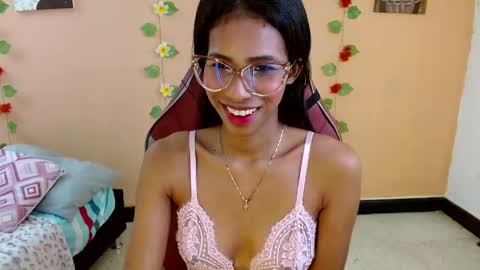 Snapshot of mara_summer chatting on 04.20.26 Mara 3 online show from 04.20.26