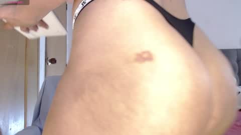 maraa_lee online show from 12.18.24