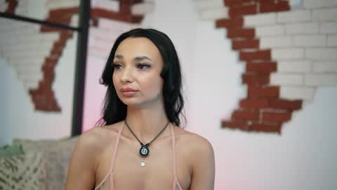 Snapshot of maraciel chatting on 05.07.26 Mara online show from 05.07.26