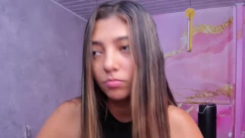 Snapshot of maraluna_ chatting on 03.17.26 Maraluna online show from 03.17.26