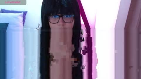 Mara Silk online show from 04.21.26