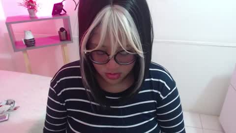 Snapshot of marasilk chatting on 07.11.26 Mara Silk online show from 07.11.26