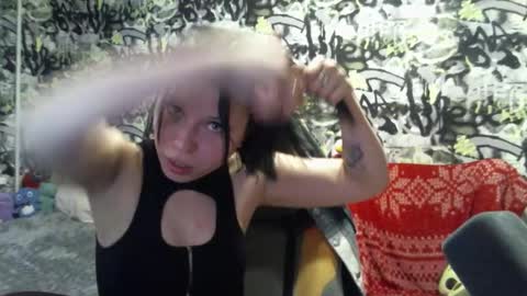 marble_kitten online show from 12.21.25